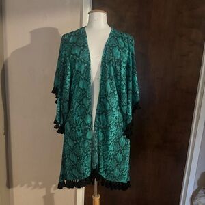 Judith March Wmns LG Kimono Topper Coverup Aztec Python PrintEmbroidered Tassel